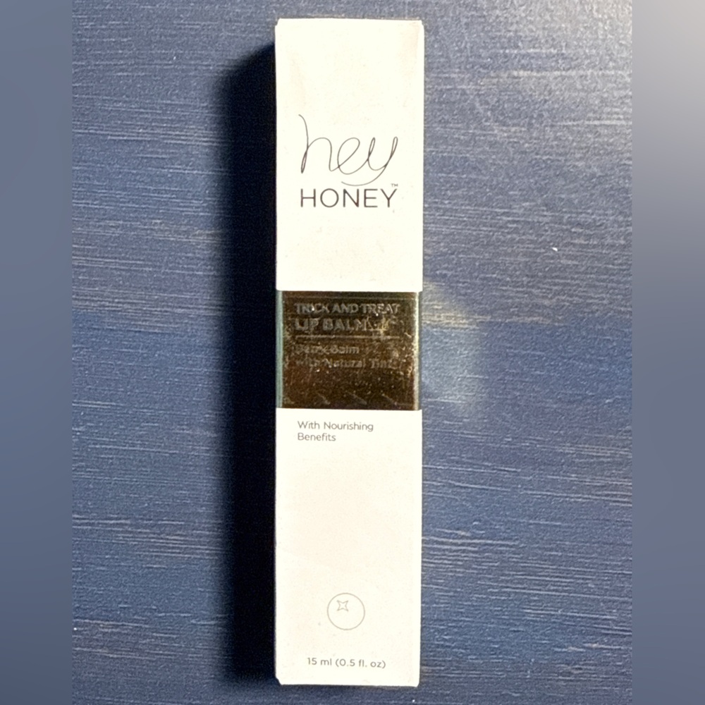 hey HONEY Trick & Treat Lip Balm – Berry Balm Natural Tint